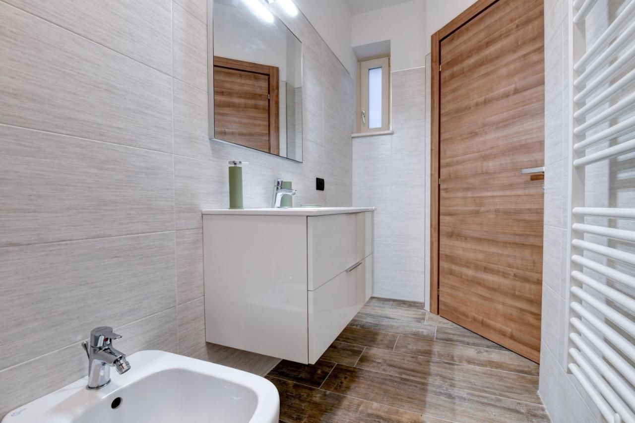 Borgo Ermanno Aparthotel Тиняле Екстериор снимка